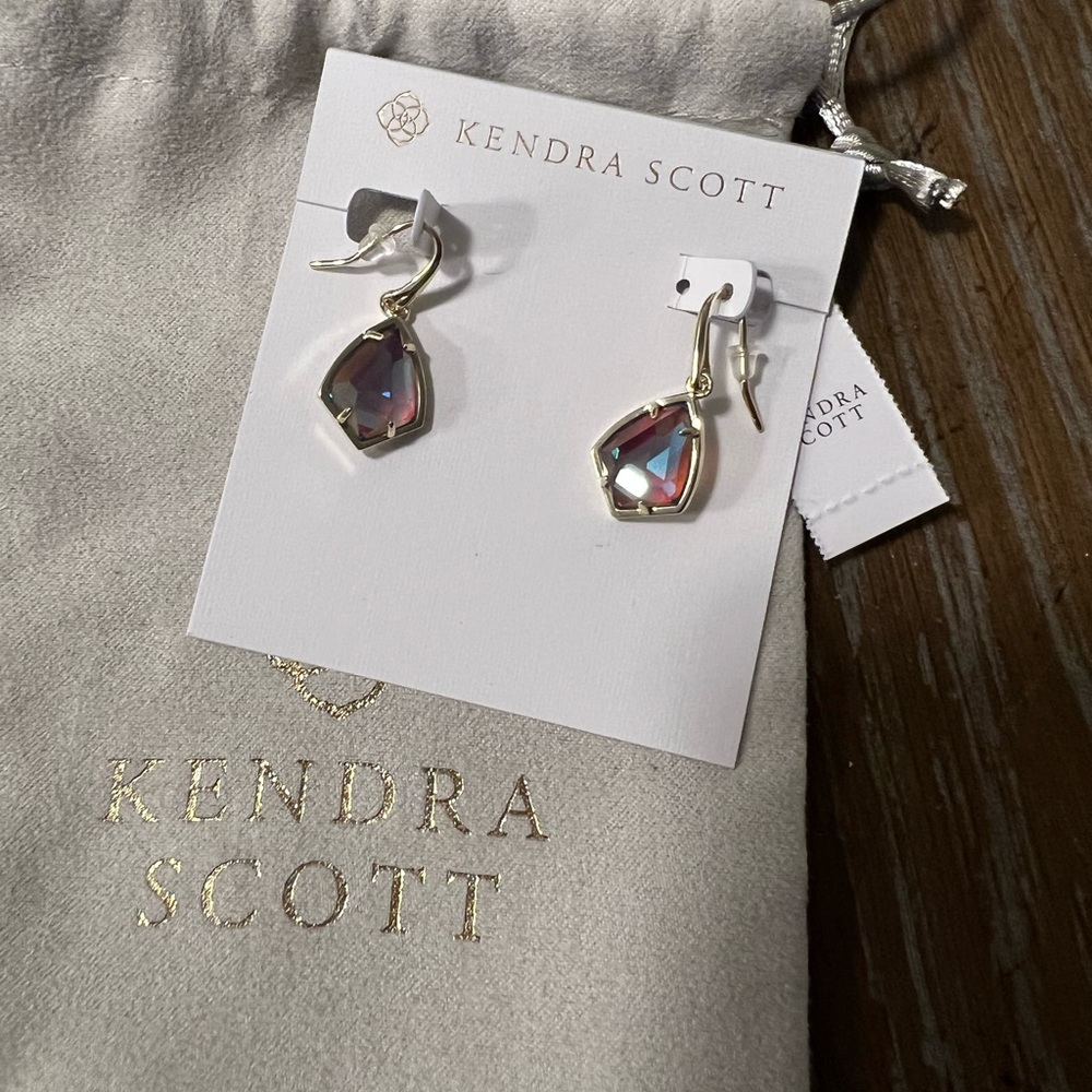 Kendra Scott drop earrings NWT and dust bag - Picture 3 of 4